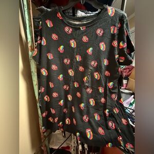 Torrid Black Tee with Rainbow Lips Pattern